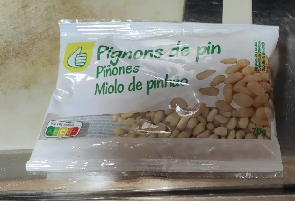 Pignons de pin