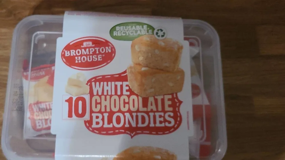 Whit chocolate blondies