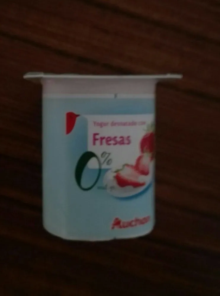 Yogur desnatado con fresa