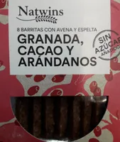 Barritas con granada, cacao y arándanos