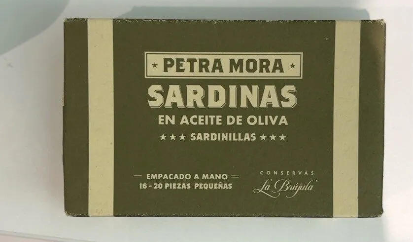 Sardinas en aceite de olvia