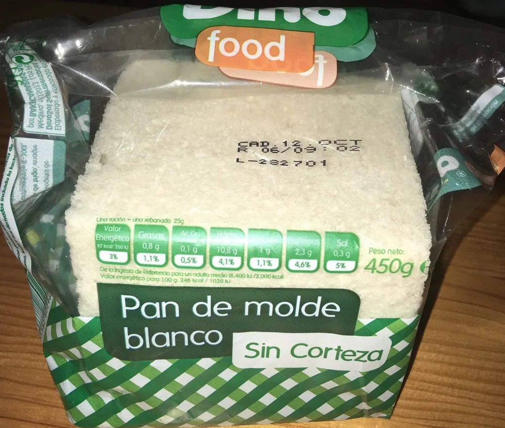 Pan de molde blanco sin corteza
