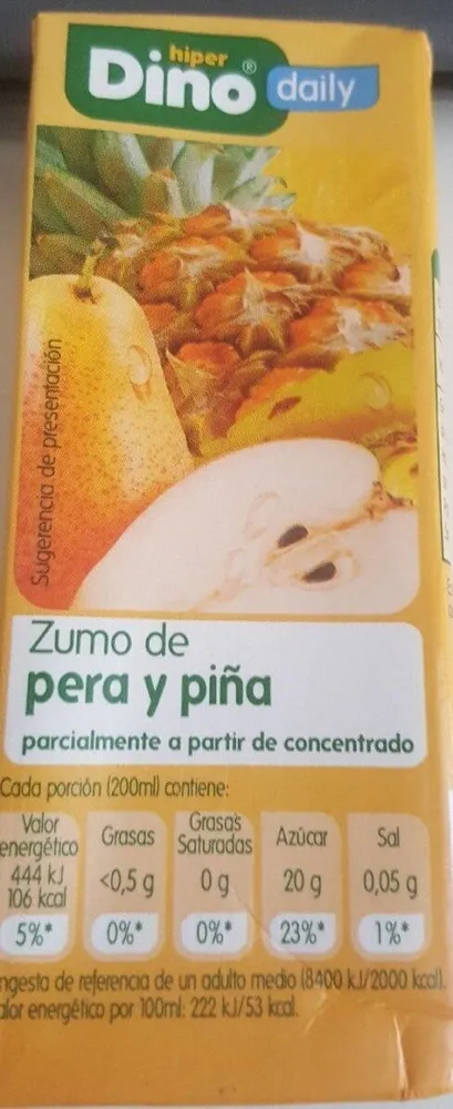 Zumo de pera y piña