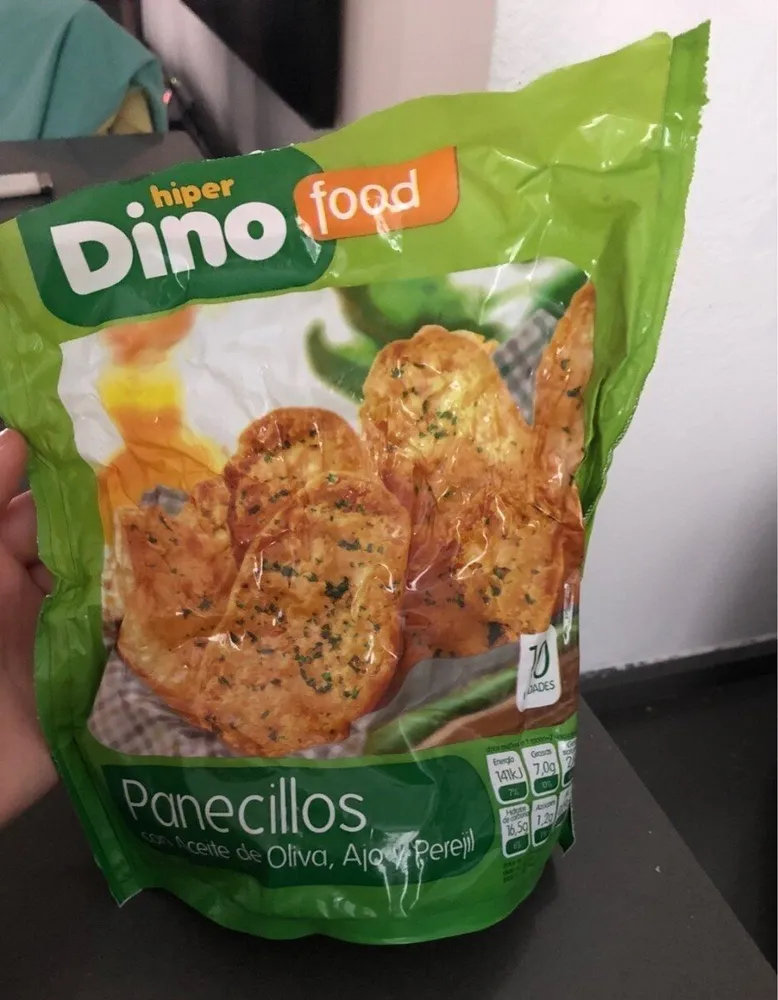 Panecillos con aceite de oliva, ajo y perejil