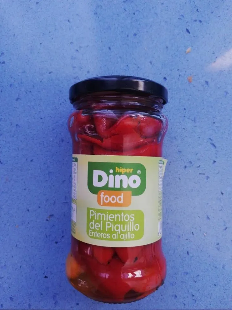 Pimientos del piquillo enteros al ajillo