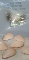Almendras rellenas de crema de cacao