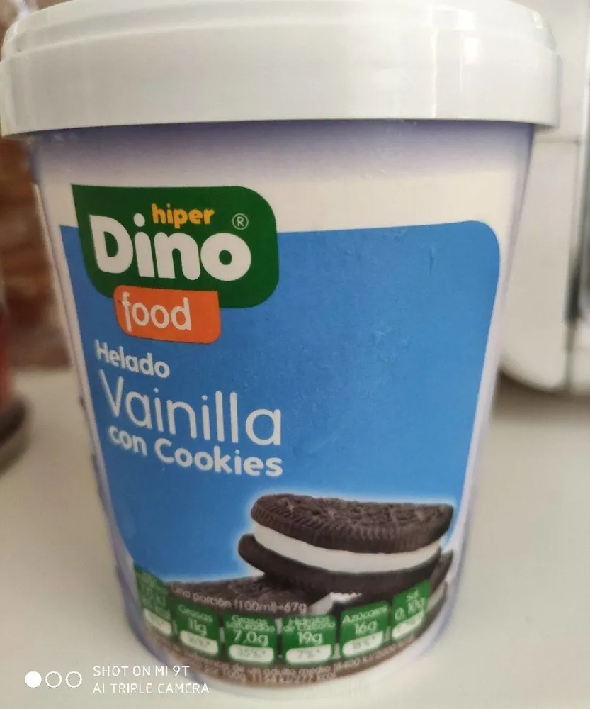Dino helado de vainilla con cookies