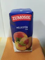 Melocotón y uva
