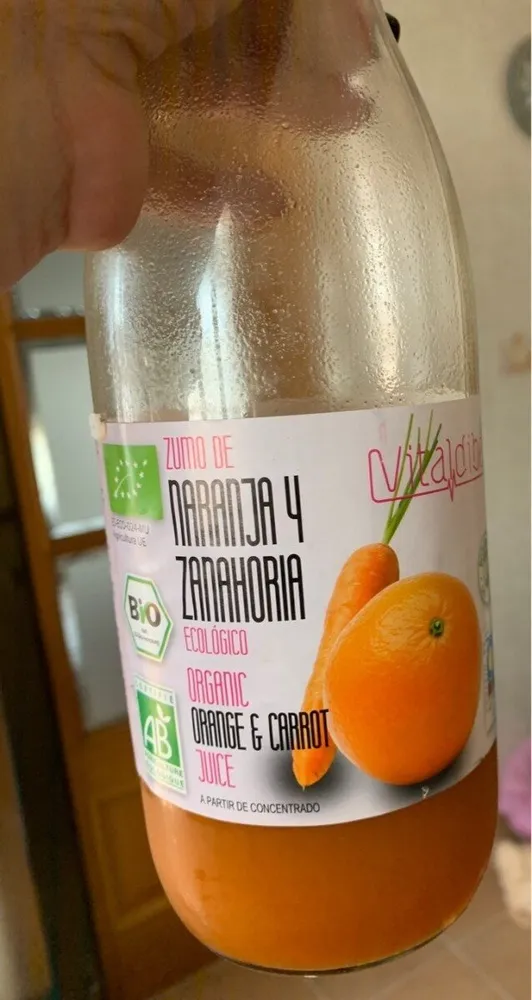 Zumo de naranja y zanahoria