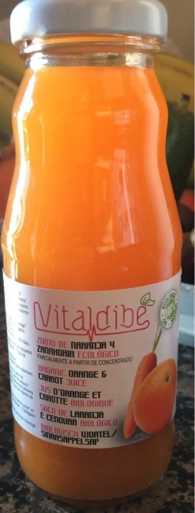 Zumo de naranja y zanahoria ecologico