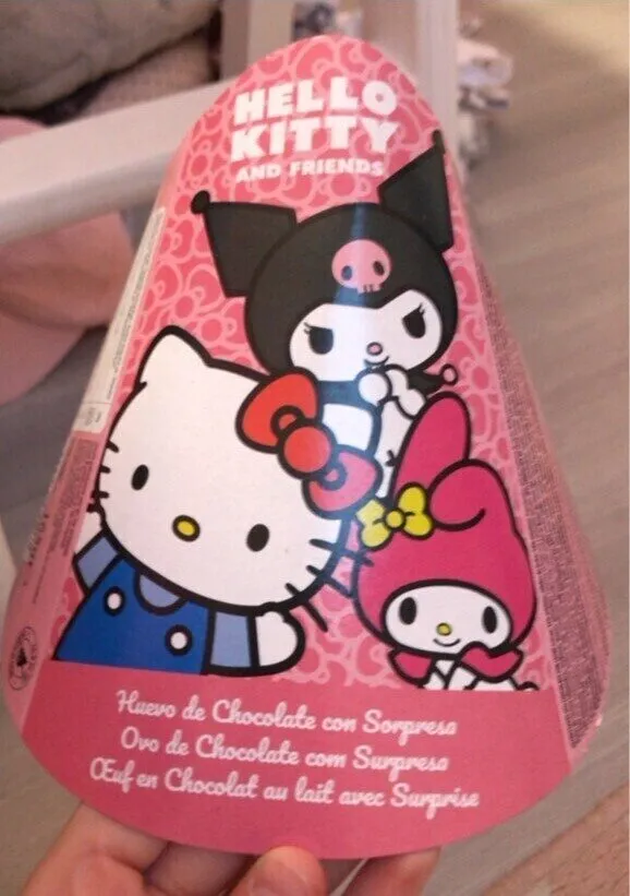 Œuf en chocolat eu lait avec surprise