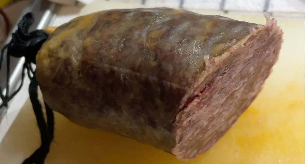 Salchichón cular iberico bellota admiración