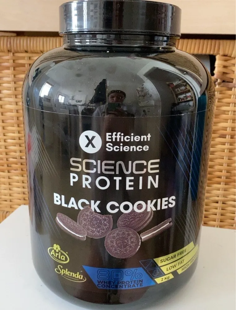 science protein black cookies