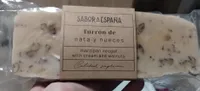 Turrón de nata y nueces