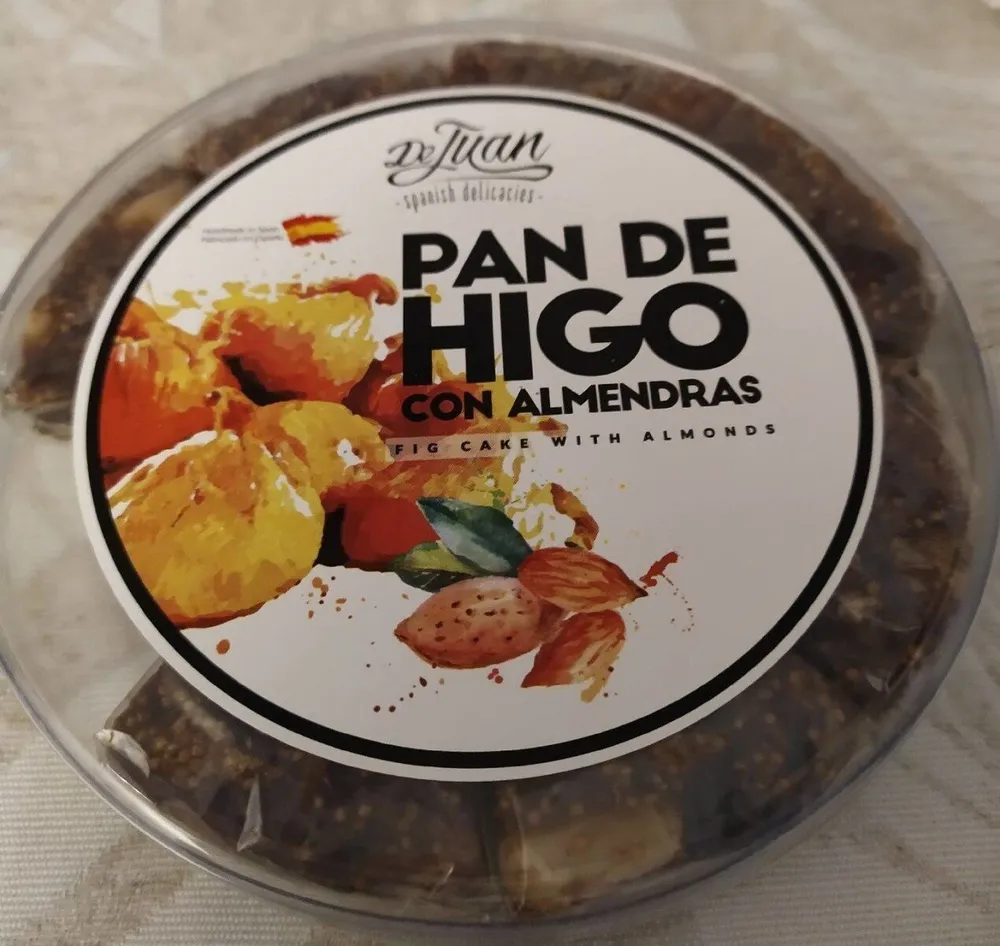 Pan de higos con almendras