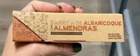 Barrita de albaricoque con almendras