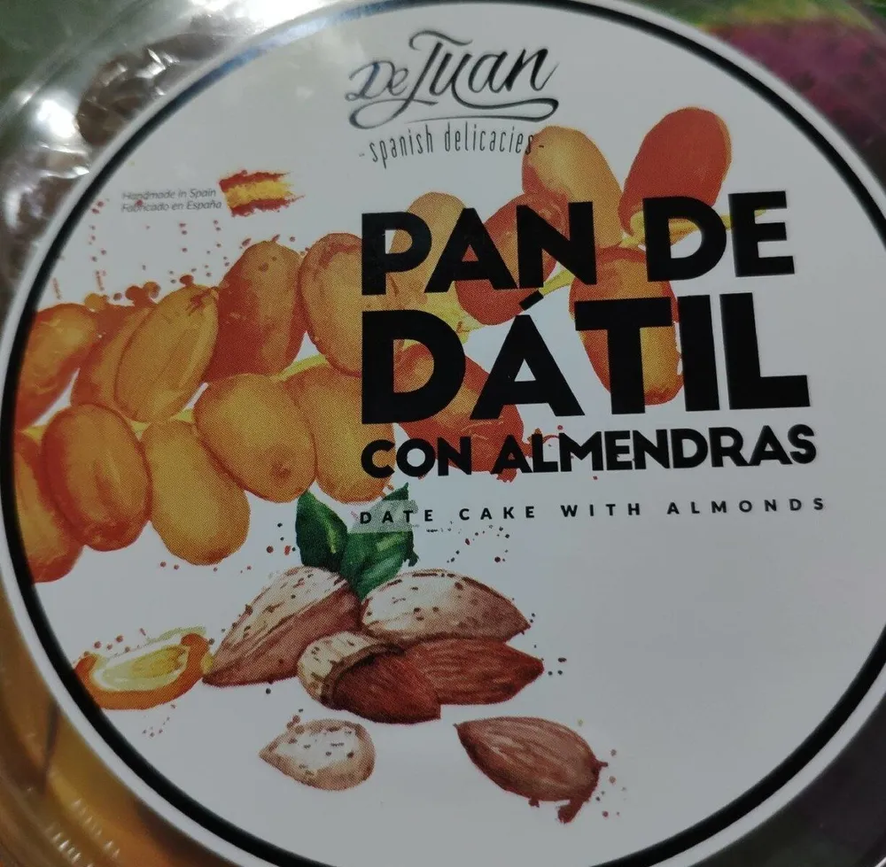 Pan de Dátil con almendras