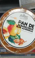 Pan de albaricoque con almendras