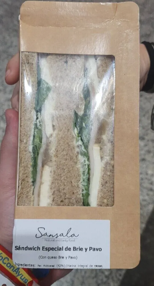 Sándwich Especial de Brie y Pavo