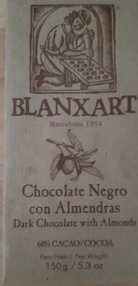 Chocolate negro con almendras