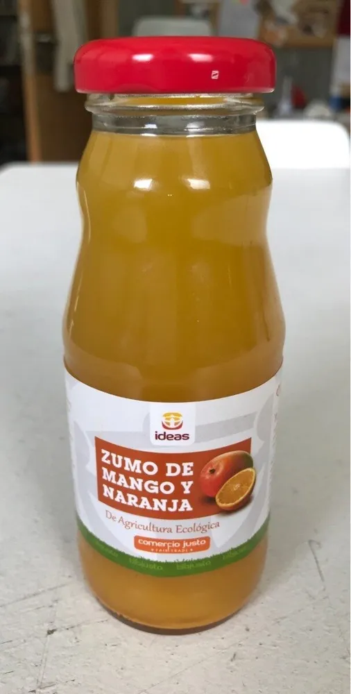 Zumo de mango y naranja