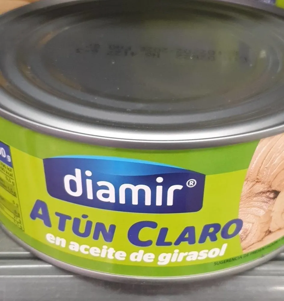 Atún claro