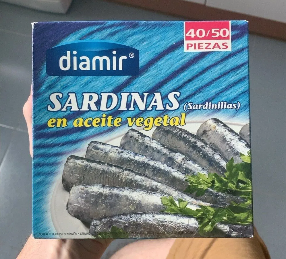 Sardinas en aceite vegetal
