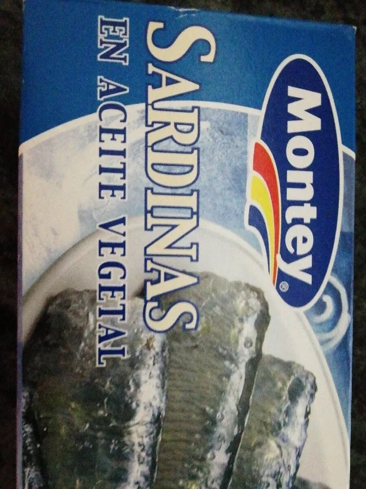 Sardinas en aceite vegetal