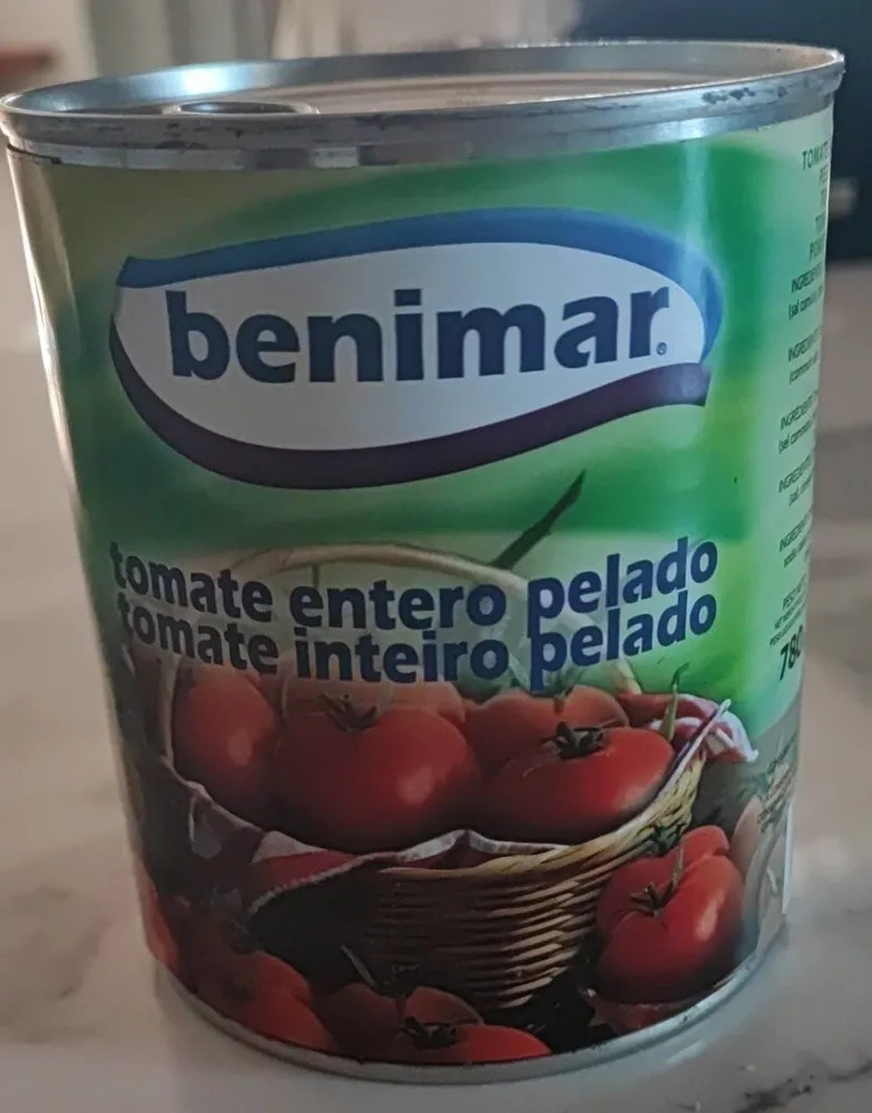 Tomate entero pelado