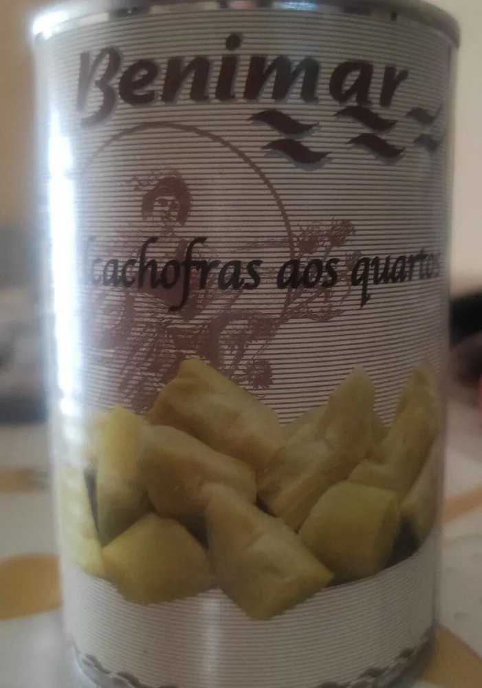 Alcachofas aos quartos