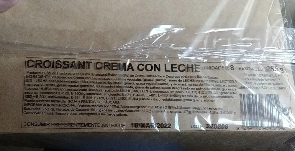 Croissant crema con leche