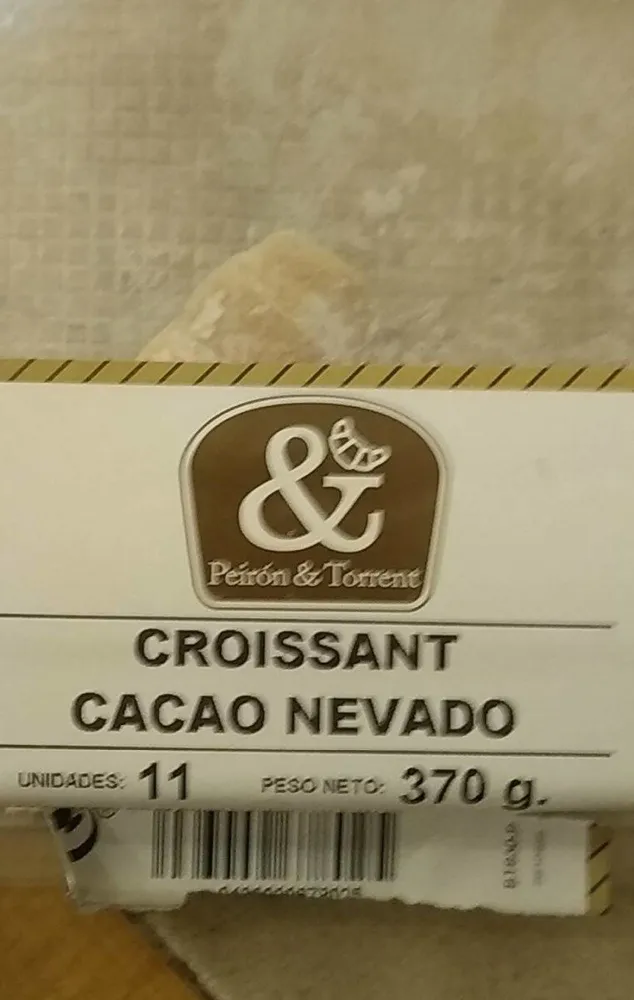 Croissants relleno de cacao nevado