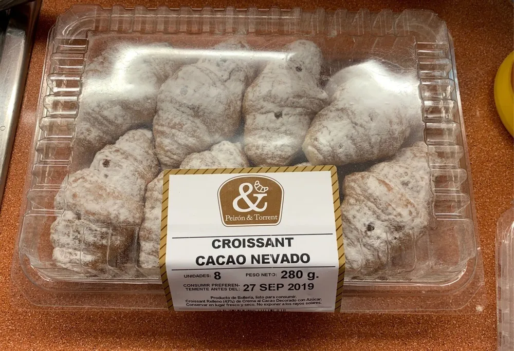 Croissant cacao nevado