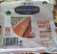 Queso gouda con nueces