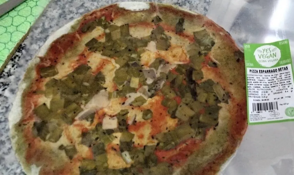Pizza espárrago setas