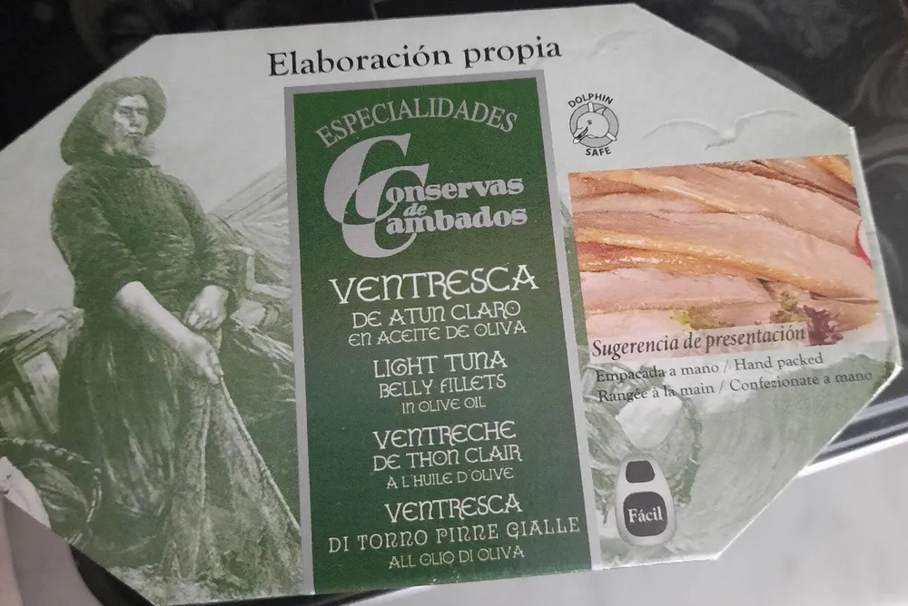 Ventresca de atún claro