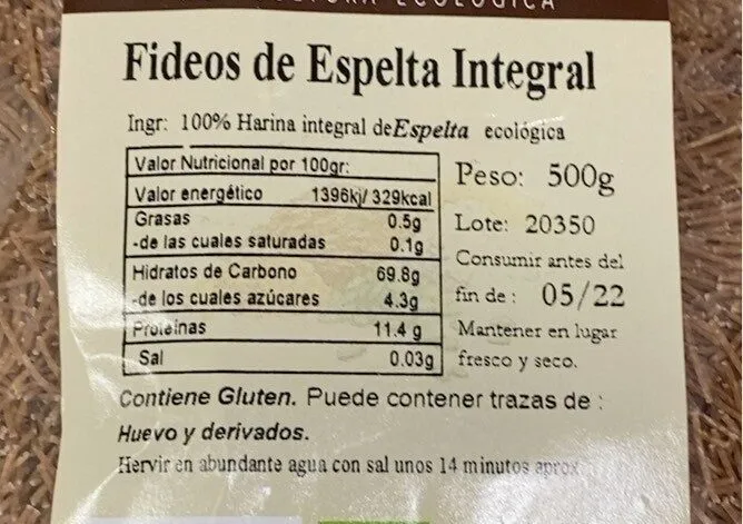 Fideos de espelta integral