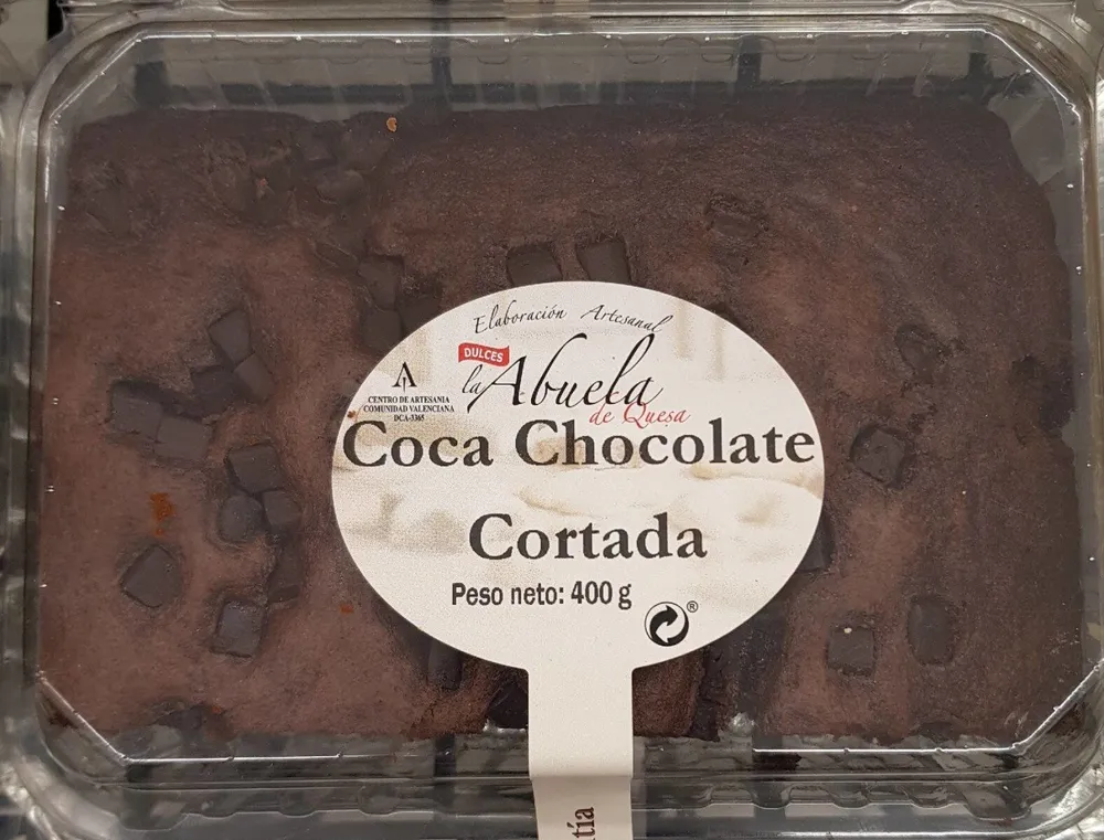Coca chocolate cortada