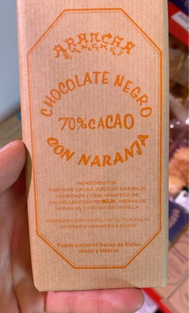 Chocolate negro 70% con naranja