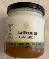 Yogur con mermefruta de ciruela verde