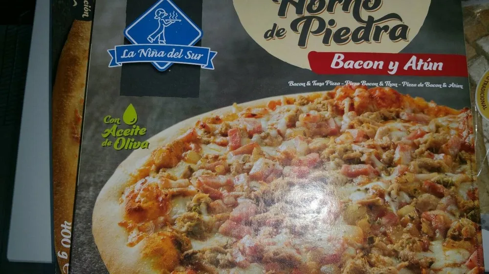Horno de Piedra Bacon y Atún
