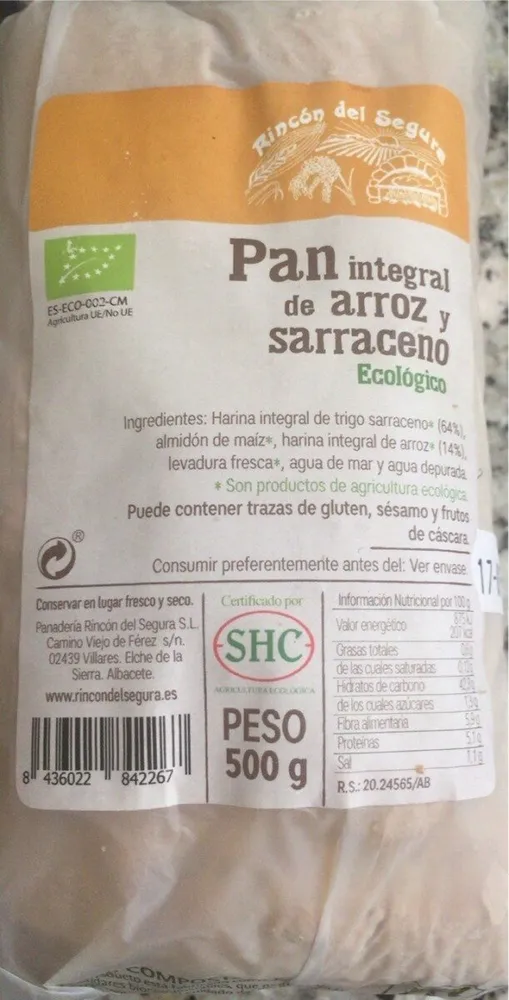 Pan integral de arroz y sarraceno