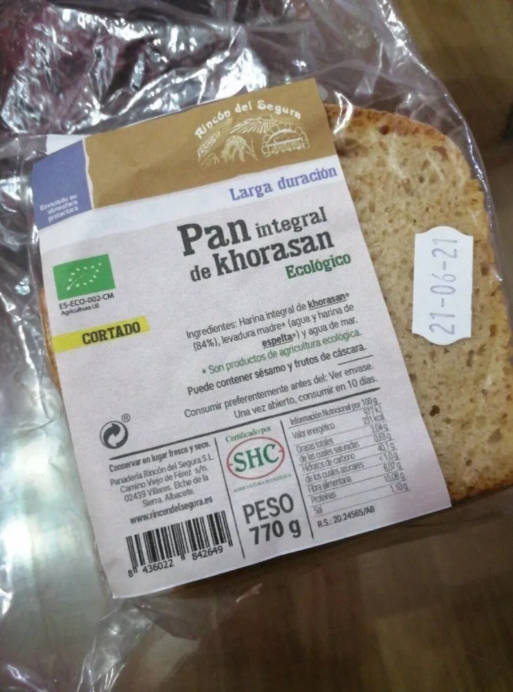 Pan Integral de Khorasan ecológico