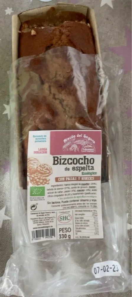 Bizcocho de espelta ecológico con pasas y nueces