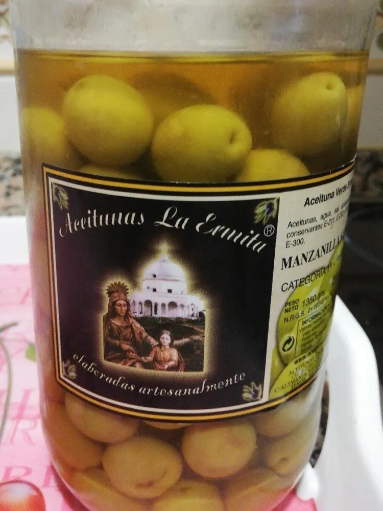 Aceituna verde entera