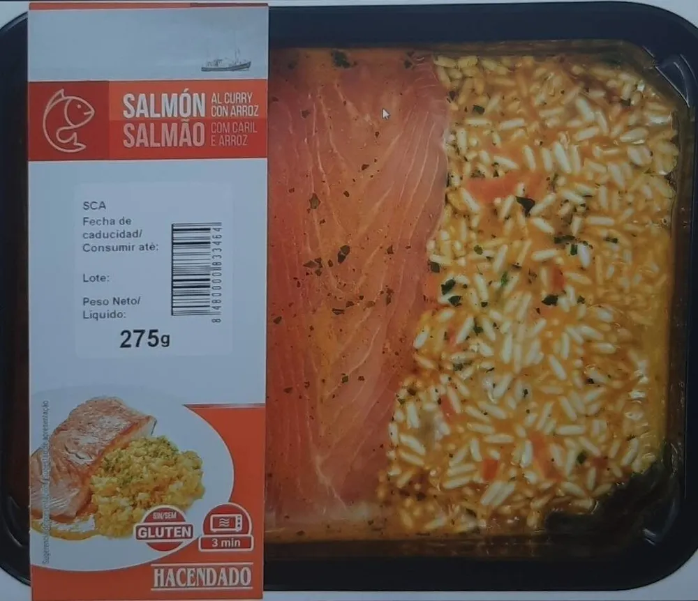 Salmón al curry con arroz