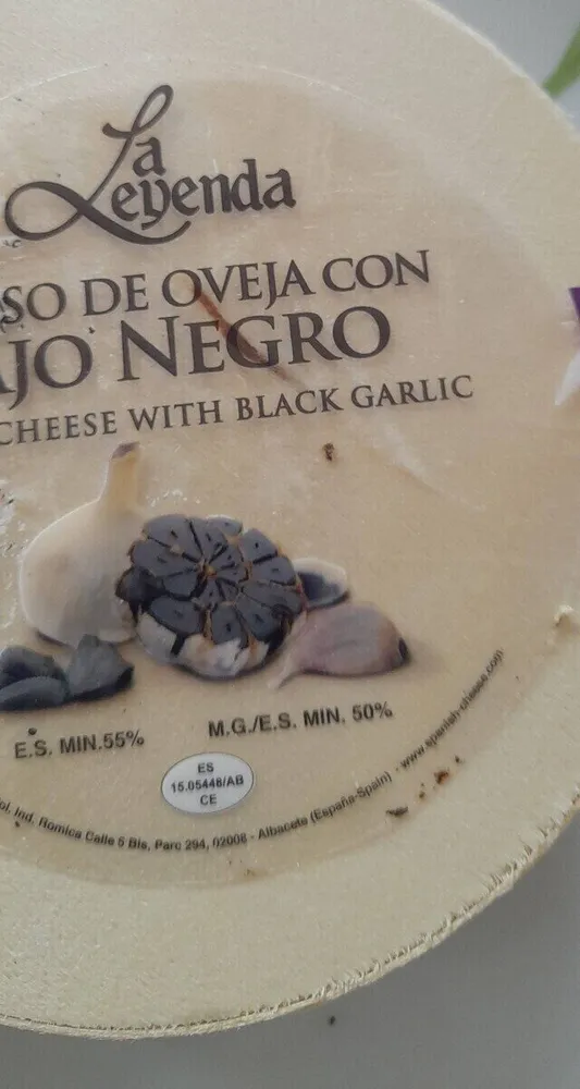 Qu'est de oveja con ajo negro