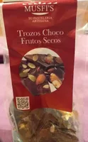 Trozos choco frutos secos