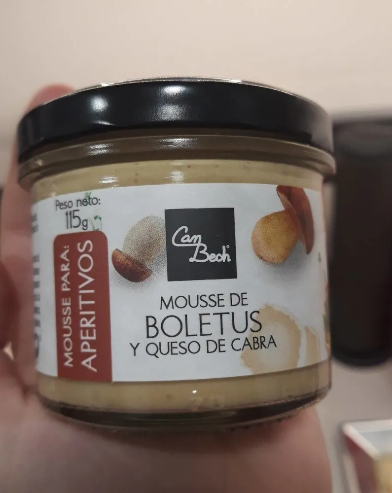 Mousse de boletus y queso de cabra