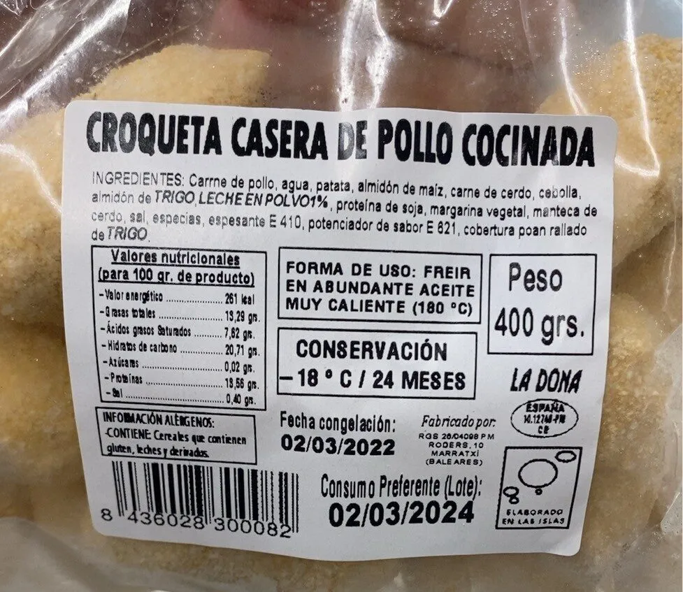 Croqueta casera de pollo cocinada